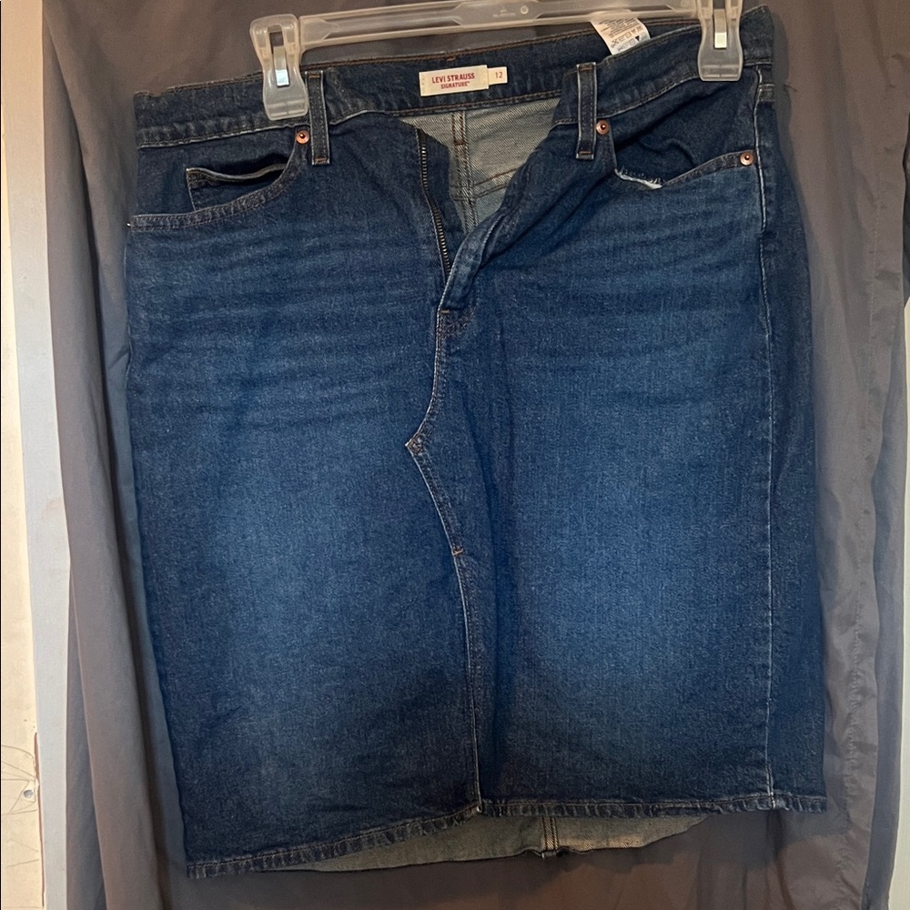 Levi's Dark Blue Jean Skirt